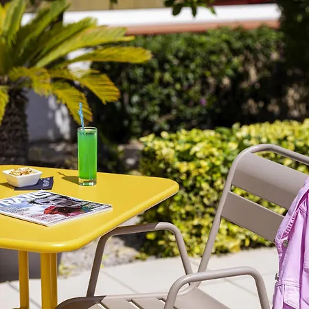 酒店 佩皮尼昂南宜必思快捷酒店