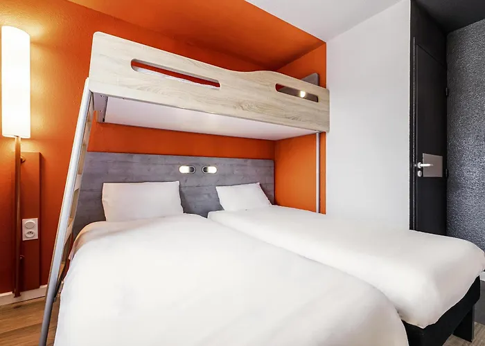 酒店 佩皮尼昂南宜必思快捷酒店