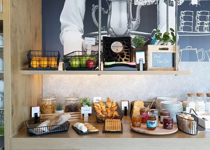 酒店 佩皮尼昂南宜必思快捷酒店